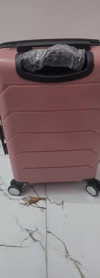 حقائب سفر • قفل رمز سري • حجم وسط