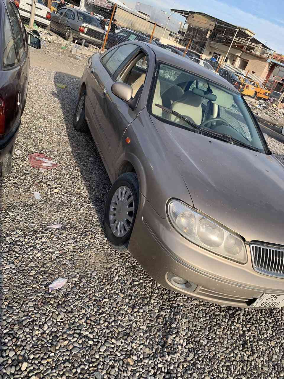 السلام عليكم سياره سني موديل 2006 صبغ عام للبيع شغاله  كامله تبريد وشرط كير ومحرك وشاصي فقط السعر 80$ سياره مثل ماموضوح بالصور وبالعين احلا الاتصال ع الارقم ***********
