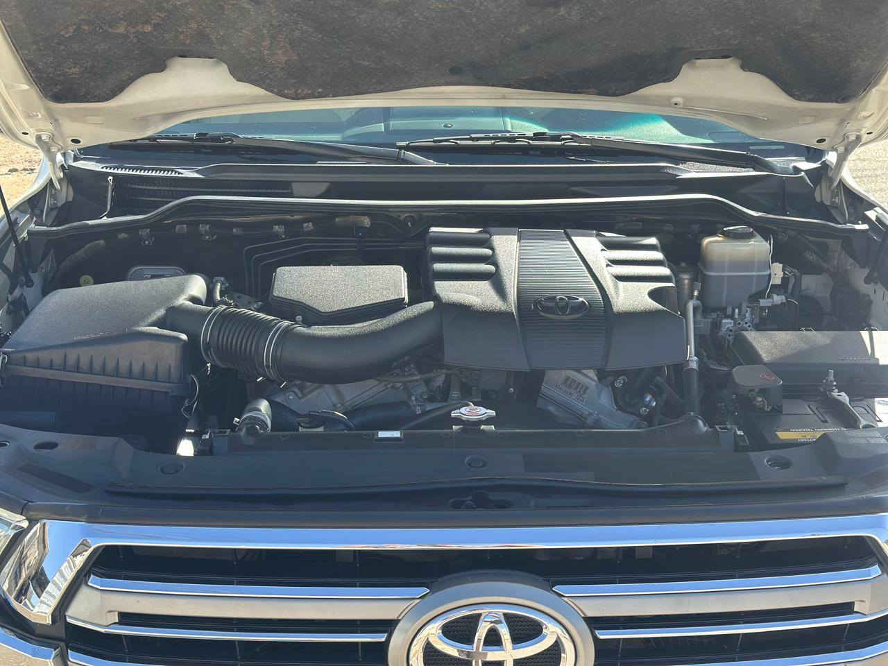 من رخصة الادمن ....   للبيع نقدا 🌳🌳🌳🌳🌳🌳🌳🌳
سيارة تويوتا لاندكروز خليجي فول مواصفات (( وايت ايدشن )) موديل ٢٠١٦ رقم بغداد الماني بأسمي  تحويل مباشر   مكفولة  عدا التكمة الخلفية اليسرى مصبوغه على كدها اثر خباثة وجديدة جدا بمعنى الكلمة وجاهزة من كلشي  وعالفحص ومكان السيارة بالفلوجة والسعر ٤٢٠بيها مجال بسيط ورقة والجاد بالشراء يتفضل يتصل عالارقام  ***********      وبالخير مقدما عالياخذها 🌳🌳🌳🌳🌳🌳🌳
الاتصال حصرا عالرقم الموجود لاني مكلف بالنشر
المواصفات ...
١- فتحة سلايد بالقماره
٢-محرك ستة سلندر
٣-حساس امامي خلفي 
٤-كامره خلفي بلادي
٥-ثمانية (٨) ايرباكات 
٦- زنون بلادي 
٧-كراسي جلد اصلي
٨-كراسي الامامية كهربائيه عدد (٢)
٩- تشغيل عن بعد اصل بلادي 
١٠- لدات امامي وخلفي
١١-زراك لايت 
١٢-تحكمات فول ستيرن 
١٣-نظام زحف 
١٤-مري جانبي كهربائي (شفط)***
١٥-تبريد ٣ قطع ثلج
١٦- داخل بيجي
١٧- لدات امامي وخلفي
