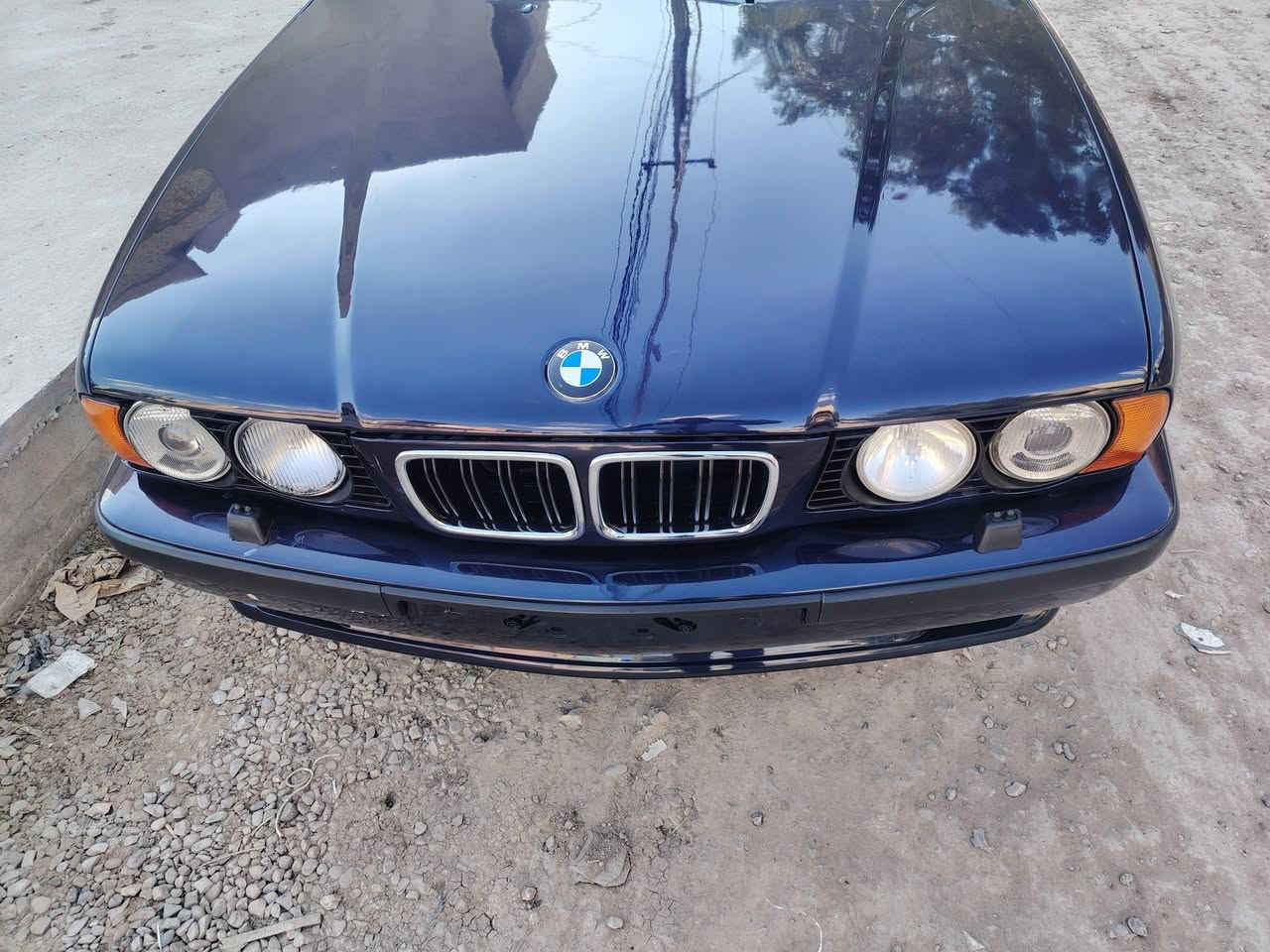 للبيع فقط 535 1992  وارد يابان مكفوله  داخل جلد  السياره واضحه حبايب  بغداد  انكليزي  ترايك للكويت  السعر  60   تفاصيل تعال خاص ادزلك  فيديو للسياره


**إذا كنت صاحب هذا الإعلان وتريد حذفه لأي سبب، رجاءا أرسل رسالة إلى الدعم الفني**