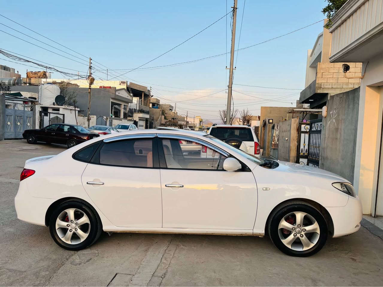 ئاڤانتی٢٠٠٨ دەکشن بەرز کامل مەسرەف کراوە هیچ نوقسانیەکی نیە لۆک لۆکە شوێن چوارقوڕنە 
*********** رانية, السليمانية
