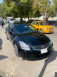 لبيع نيسان التيما 2007 سياره رقم دياله تحويل ثاني يوم  بيها قطع صبغ وت...