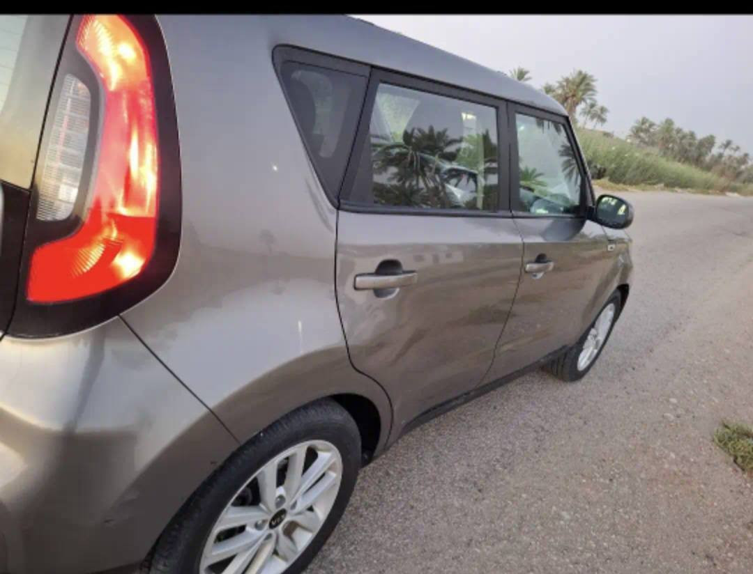 السلام عليكم
صول موديل 2018 رقم كربلاء مشروع وطني 
وارد امريكي بدون حادث بدون ايرباك بيه شبر بدايت البنيد فقط 
مكينه 2000 كير مكينه حداديه تخم تاير تبريد مابيه اي نقص 
***********
