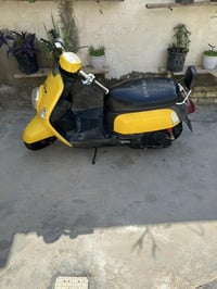 بوليس كابريتر بوشه ٤٩ دراجه  شلعه ونضافه خير من الله الرقم07719857251