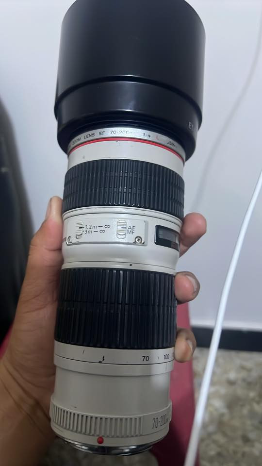 كانون 750d  لبيع مستعجل  قيم و اخذ 
مع شاحنه وبطاريه 3️⃣ و جنطه 
تواصل   ***********
