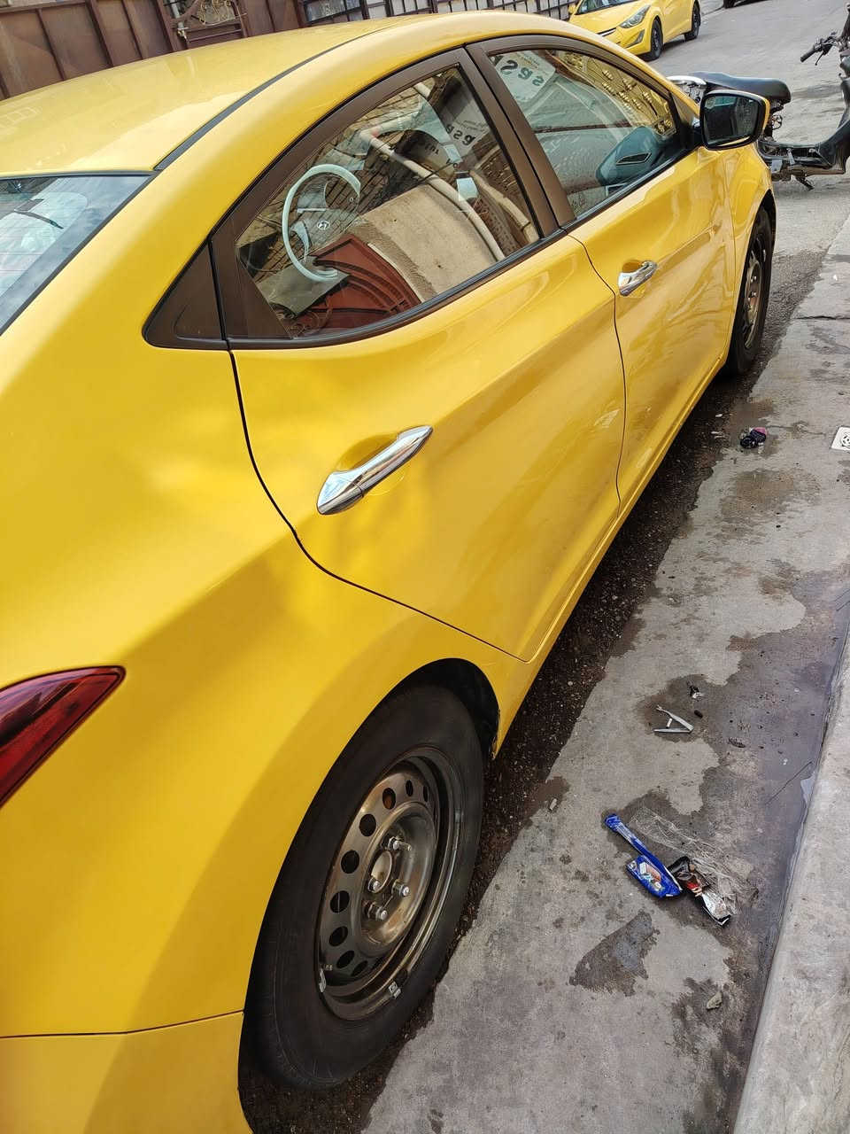 السلام عليكم
النترا ١٦ وارد امريكي ضربتها بأمريكا جاملغ ومبدل سياره جاهزه كير محرك خير من الله  يوجد سونار من ضمن الصور
المكان بغداد حي العامل
السعر ١١٠$
الرقم***********
