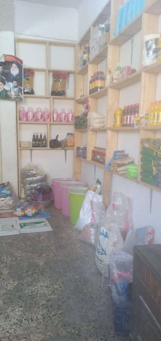 محل للأيجار مكانه سوق الكروش قريب على أهل الباله يحتوي على رفوف ***********
