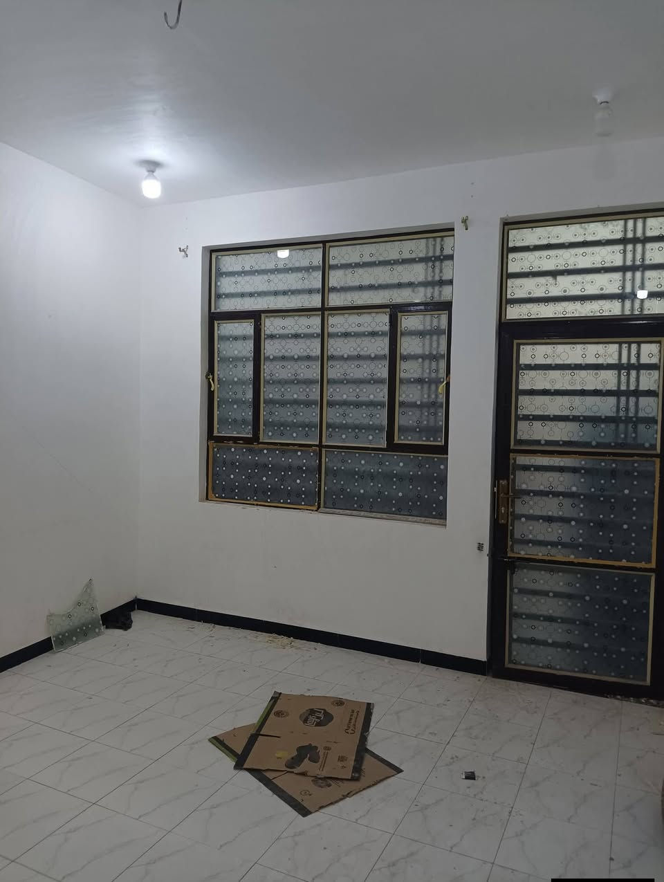 اللهــــــــــم صـــــــلي علــــــــى محمد وال مــــــحــــــــمـــــد   
 دار للأيــــــــــجار 100متر طابـــــــــق واحـــد 
غـــــرفـه ومـــطبـــخ وســـــتــــقـــبــال ومـــــجمــــمع صــــحيـــات وطارمـــــه حــــــديـــــث2025

عـــنــــوان حـــله شــــارع 100قـــــــرب جــــــســر الــــمــــشــــــات 

خـــلــــف الــــتـــجـــاري مــــبـاشر 

 ســــعـــر  الايـــجـــار 300 الــــف للاســـــتــــفـــسارمـــــــــكتـــب الـــــربـــيعـــي للعــــــقــــار ولمــــــقــــاولات الـعــامـــــه شـــــارع100قــــــرب جــــــســــــرالــــمــــشــــــات ***********
