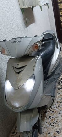 دراجه سكنز للبيع فحل نوزل الدراجه كامله مكمله شغاله كلشي لبيهه كامله  ...