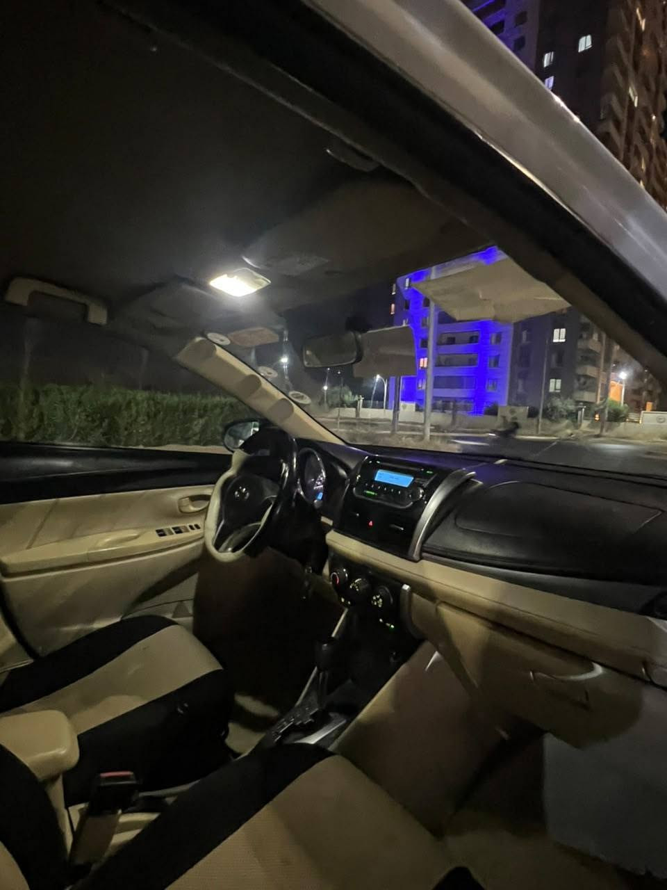 سعر بلاش بلاش 

‎يارس مۆدێل ٢٠١٥  بۆ فرۆشتن
‎فول قەپات مةكينة گةورة
‎ ناو زةرد جام كارةباى ئةى بى ئێس 
‎سەنەوی و رەقەمی نوێیە
‎چوار تایەیی تازەی لەسەرە
‎٣ پارچةى بۆیاغە 
‎سةقفى لاى دواوە بستێکی سارد کوتە
‎ گێڕومەکینە و تەبرید و تەقەو رەقەی بە شەرتە
‎سةيارةكة دينار مةسروفى نيية 
شوين  هه ولير 
ژ.***********
سعر پوه ندي بكه أربيل, العراق
