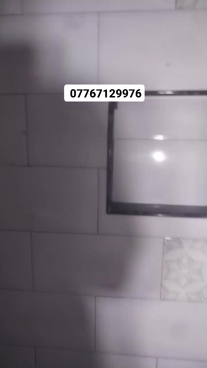 السلام عليكم خلفه سيراميك متفرغ
اشتغل الأرضيه ب٦
والجدران ب 8. 
***********
