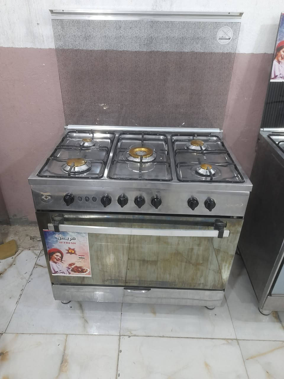 طباخات قريش و كريازي مصري باله مستخدم  شرط الفحص سعر طباخ ١٦٠ الف اخر ٤ طباخات الوجبه جايه من ٢٥٠ و فوك سعر طباخ اخر ٤ طباخات مكان حي رحمه الاولى عله طريق طيب مقابيل مقر شرطه تحاديه داخل فرع مكتب عقارات طيب جوه للستفسار تصال بل رقم *********** او واتساب
