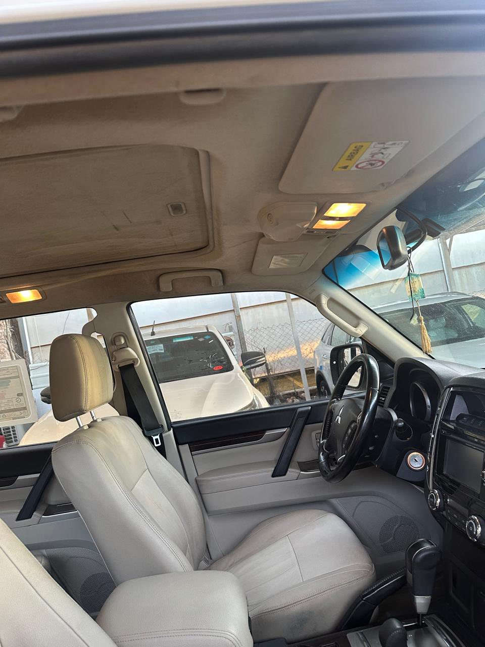 السلام عليكم باجيرو 2019
كير نمر 5
كويتيه 
فول ماعدى الدمام
220$وبيها مجال بسيط للشراي  مكفوله من الصبغ 
والتبديل 
محرك كير مامفتوخ
كفاله لا تنقيص ولا بخار
تكحيل قليل بكفر الچاملغ الأيمن موضح بالصوره فقط
والباقي كفاله
سنويه ورقم جديد
محرك 3800


**إذا كنت صاحب هذا الإعلان وتريد حذفه لأي سبب، رجاءا أرسل رسالة إلى الدعم الفني**