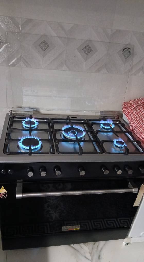 تباخ مه يلي ايتالي  زؤر باك و تازه...250هه زار
***********سليماني السليمانية, العراق
