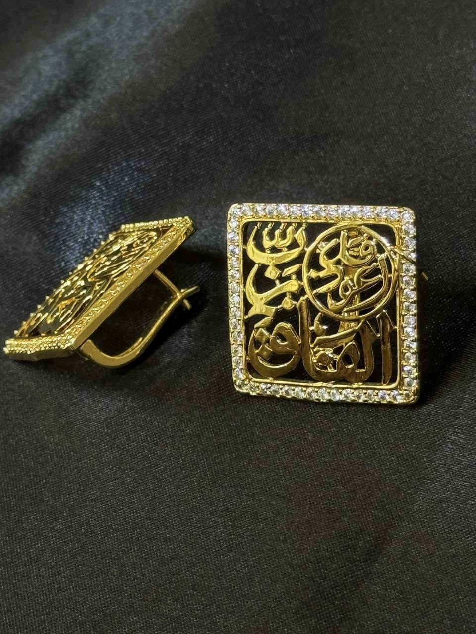 وصلت بضاعة العيد 
دخلو البيج بنات توفرت هوايه شغلات حلوه 
#اكسسوارات #حجابات #ساعات #مكملات_حجاب


**إذا كنت صاحب هذا الإعلان وتريد حذفه لأي سبب، رجاءا أرسل رسالة إلى الدعم الفني**