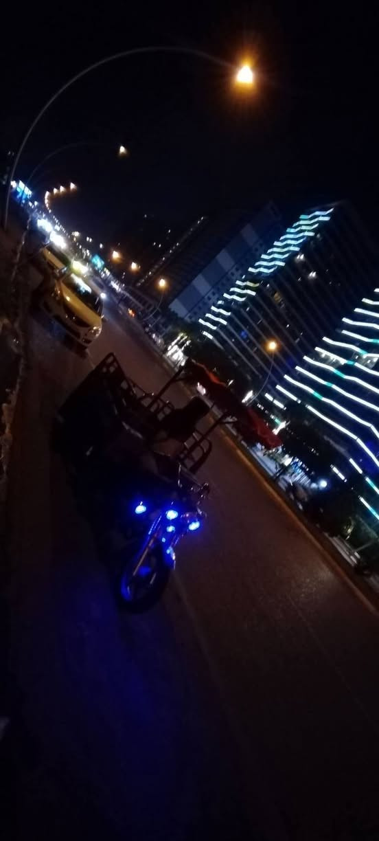 سلام عليكم شباب عندي ستوته للبيع سريع  الي يفيده خلي يتواصل ويايه موديل ١٦رقم هاتف ***********
