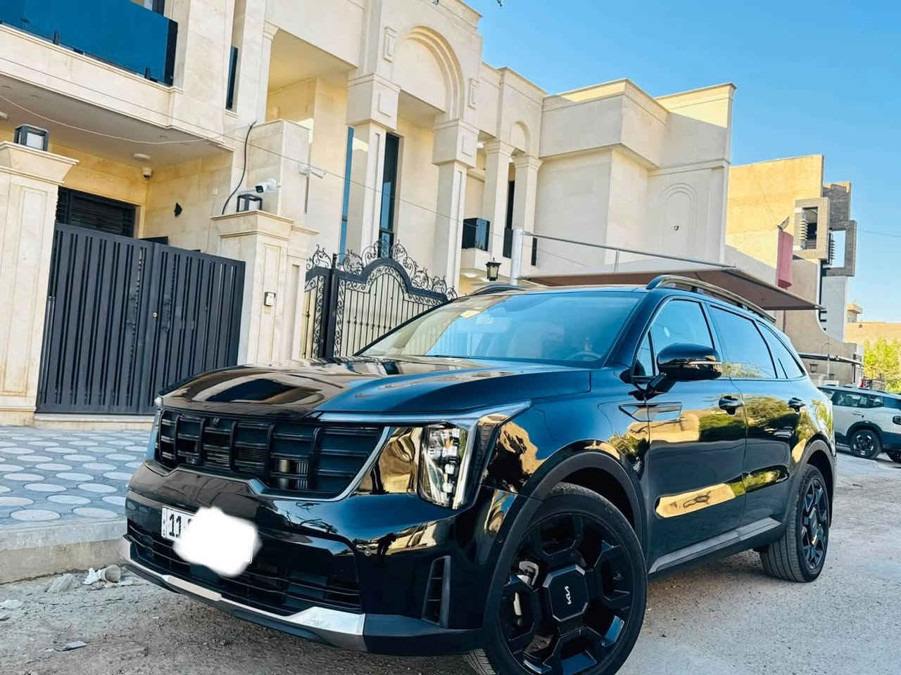 سلام عليكم 
كيا سورنتو مديل 2024 وراد أمريكي 
رقم بغداد باسمي 
حادثه جاملغ وبنيد موجودة صور الحادث بلمنشور
السعر بلاش 199$وبيهه مجال 
رقم الهاتف***********
السياره فول مواصفات 📕برستيج رجال عمال١/١
محرك2500 
السياره ماشيه10 ألف ميل
بصمه تشغيل عن بعد 
كشنات vip منفصل سياحي 
كشنات تدفئة كهرباء
رادارات امامية خلفية 
حساسات امامية وخلفية
قطعتين تبريد 
لد امامي وخلفي
قياده ذاتيه 
دخل جلد ابيض ملكي 
اربع وضعيات قياده 
شاشه عداد دجتل 
كشنات إماميه كهرباء 
ترحيب عند الاقتراب 
قيادة ذاتية وتحديد مسار 
توقف ذاتي عند الاقتراب 
صندوق كهربائي 
شحن واير ليس
السياره فول عدا الكامرات
عنواني بغداد البلديات
