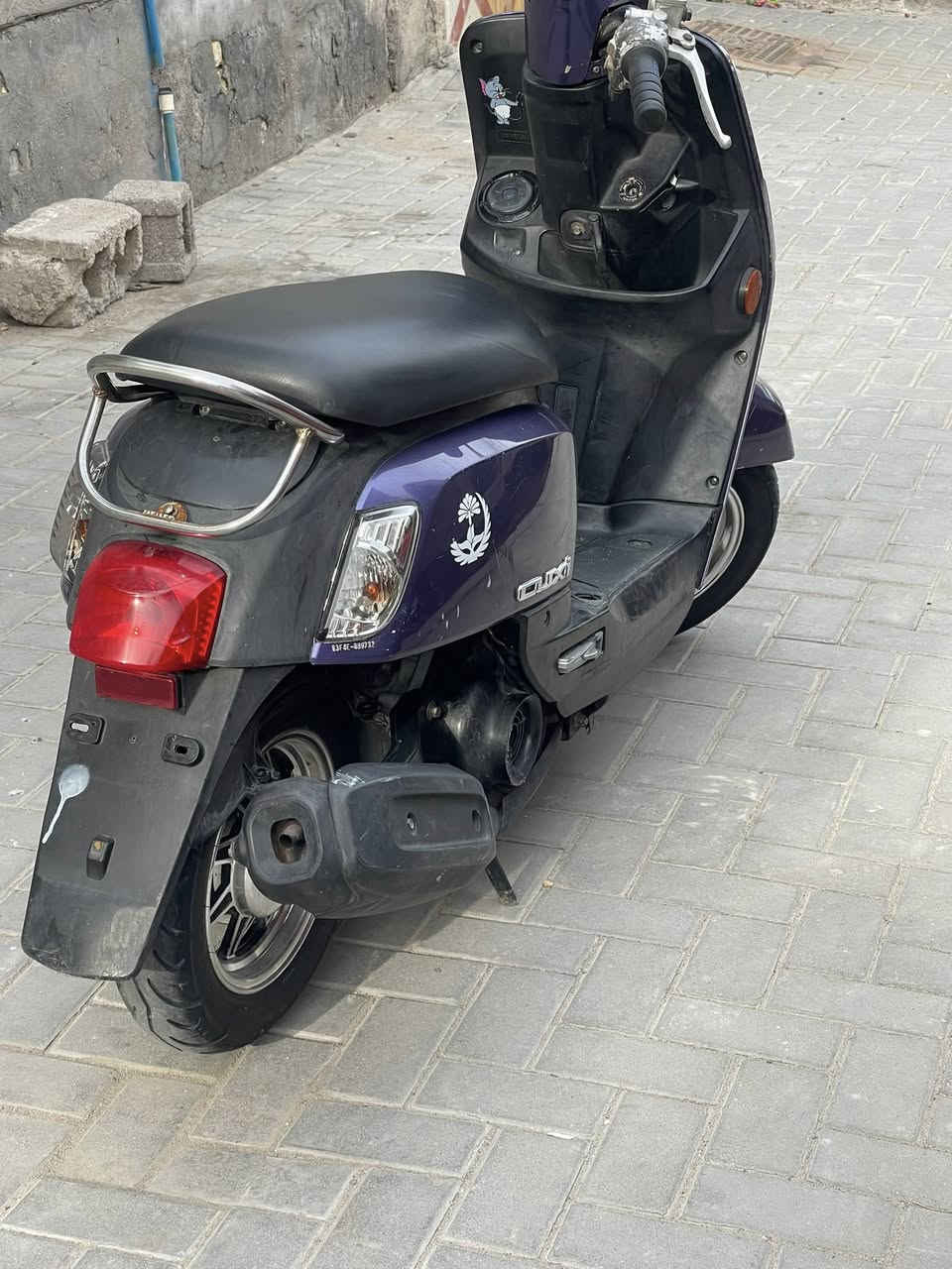 سلام عليكم
دراجة ماكس بوليسي مسطرة (باله)
محرك مكفول كهربائيات كلهه شغالة
كفرات اصلية (مختومات) 
سعرهه مليون وبيهه مجال
رقم الهاتف: ***********
العنوان : البصرة ياسين خريبط
