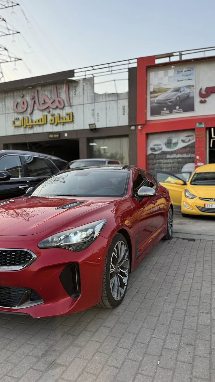 للبيع  او يمكن بيعها بمده  كيا ستنكر خليجي 2019 فول مواصفات جي تي لاين بيهه صبغ قطعتين سعر السياره 185 ورقة مكان السياره بغداد ***********
