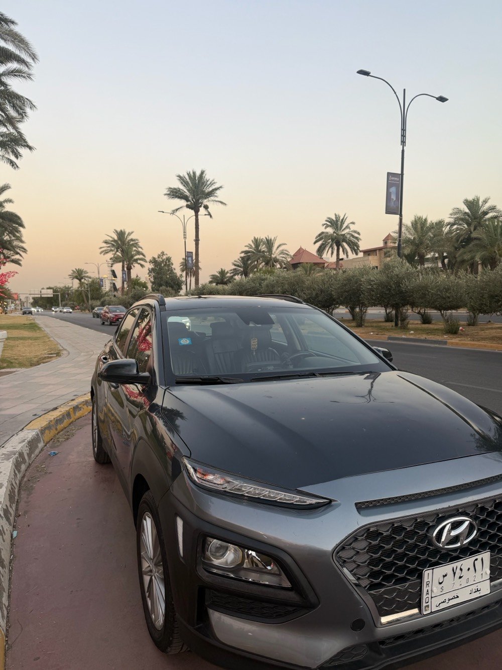 🚘 للبيع | Hyundai Kona 2020 🇺🇸

هيونداي كونا 2020 أمريكي فول مواصفات 1/1 

ماشية: 81 الف مايل
المحرك: 2000 تيربو

✅ حادث بنيد وجاملغ فقط (موضح بالصور)
✅ بدون دواخل
✅ طاك إيرباك ومرجع سستم جديد

المواصفات: 🔥

1- فتحة سقف
2- بصمة
3- كامرة خلفية
4- شاشة كبيرة
5- تحكمات ستيرن
6- كمبيوتر تحديد أعطال
7- كشن السايق كهرباء
8- شاحن موبايل
9- مانع انزلاق
10- إشارات بالمرايا الجانبية
11- تحديد مسار
12- كشنات تدفئة
13- نظام SPORT
14- سماعات Infinity
15- رادار جانبي
16- رادار أمامي
17- رادار خلفي
18- ويل كب 17
19- بلوجكتر
20- سبير منازل
و باقي المواصفات المعروفة مال كونا 

✨ السيارة كاملة مكملة من كل النواحي و اهتمام من ناحية البانزين و الصيانة 

السعر 14.500$  

التواصل
 ***********
واتساب فقط