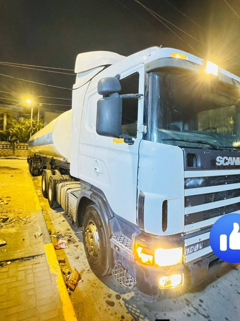 سكانيا للبيع 2004 راس تريلة سكس جوبلس جاهزة من كلشي مكينة بم ونوزل حجم 8سلندر كير 3*3 بيهة كتاب رقم أتعهد بتسجيل السيارة وتسليم سنوية وارقام  الفصل والربط اسلمك سنوية وارقام راس قاطرة مكاني بصرة الشراي يتصل السعر 165ورقة


**إذا كنت صاحب هذا الإعلان وتريد حذفه لأي سبب، رجاءا أرسل رسالة إلى الدعم الفني**