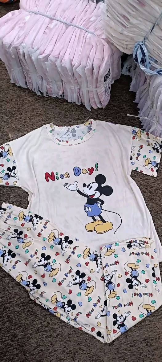 فانيلا يجنن فري سايز سعر 5


**إذا كنت صاحب هذا الإعلان وتريد حذفه لأي سبب، رجاءا أرسل رسالة إلى الدعم الفني**