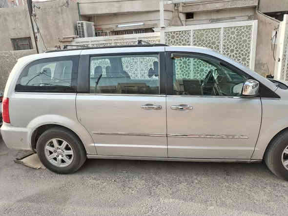 سلام عليكم كرايسلر موديل 12 فول مواصفات بيبان وصندوك كهربائي ثلاث قطع تبريد حادث جاملغ  من جانب سايق محرك 3600 كير مكفول تحويل ثاني يوم سعر 125ورقه وبي مجال اتصل على الرقم *********** بي واتساب
