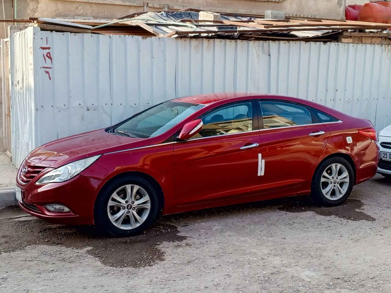 السلام عليكم سوناتا للبيع وارد خليجي كفاله عامه موديل 2011مكينه 2400عنوان الديوانية مركز المدينه السعر رقم بغداد 110رقم الهاتف ***********
