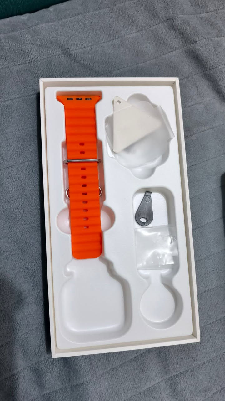 السلام عليكم عندي هاي الساعه للبيت فول مواصفات نضام اندرويد تشغل كل البرامج والالعاب وحتى تشغل الببجي الذاكره 64 والعشوائيه 8 ويصير بيه خط همين تخابر بيهه وبيه كامره دواره 180 درجه وبعد هواي بيهه مواصفات حديثه استخدام قليل كلش مشتريهه ب 125 الف وهسه رايدهه ب 100 وبيه مجال وهذا رقمي  *********** مكاني الحبوبي يم مدرسة آمنه
