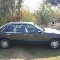 برنس • جير عادي • شاشه وكاميرا