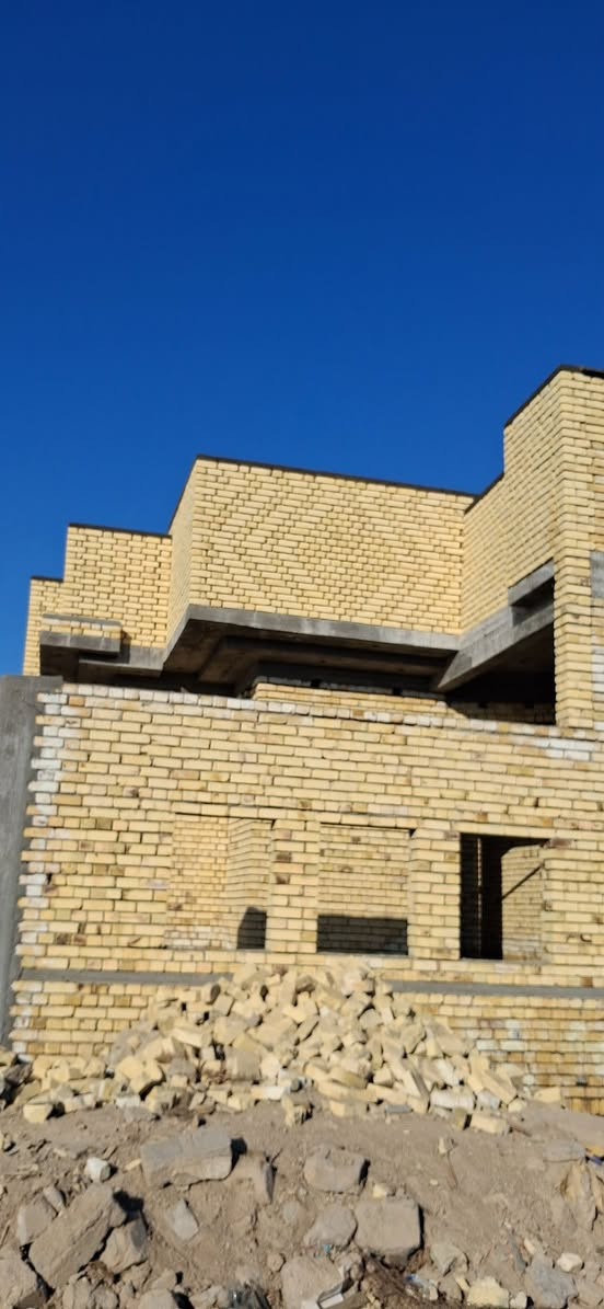 اللهم صل على محمد وال محمد
جزء من عملي داخل الناصريه بناء طابوك فقط
متفرغ حاليا شغل مقطوعه او ع الدبل ***********
