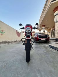 دراجه دايوان أوراق سكنر موديل 25 ماشيه 6 ألف.حقيقي العداد اكتروني مكفو...