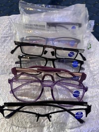 نظارات طبية • العدد ٧ • توصيل مجاني