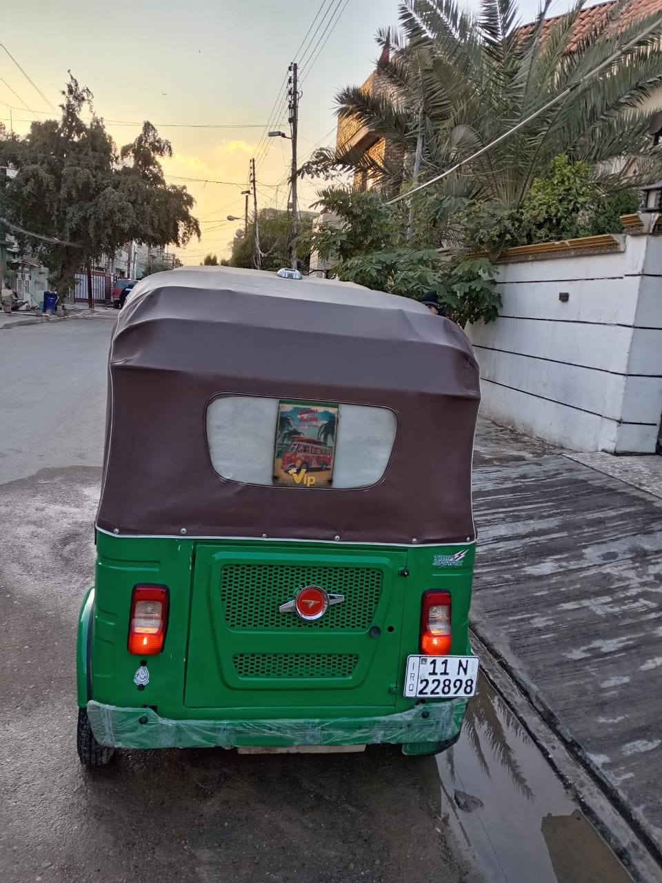 سلام عليكم تكتك موديل 2021 زيرو مرقم كامل  بسمي مكاني بغداد سعرها 5 ملايين وبيها مجال مستعجل على البيعه ما متوفر على الفيس لاتصال ***********
