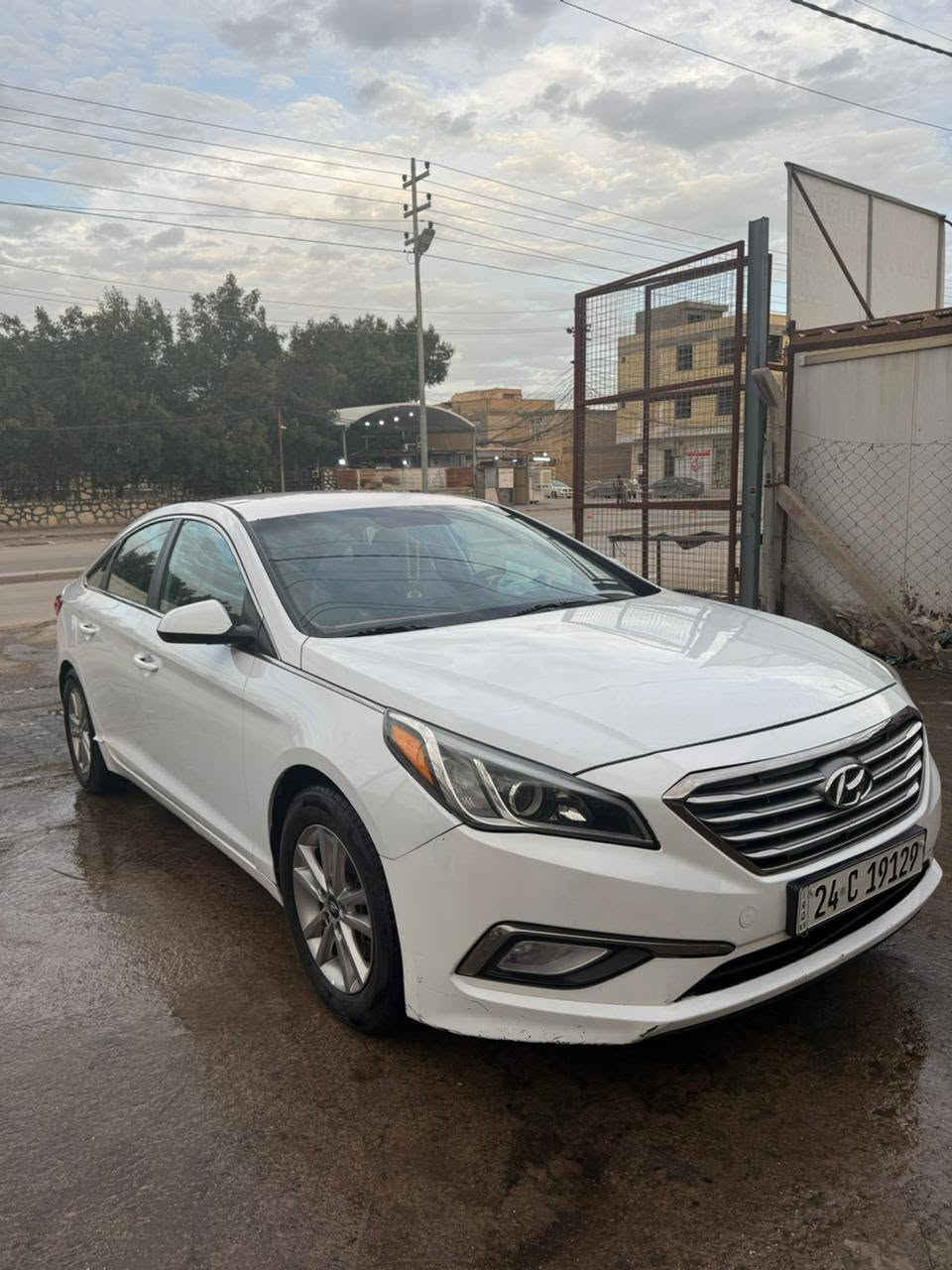 سوناتا موديل 16 وارد امريكي فقط بنيد مبدل والباقي مقفول كير ومحرك كرتون سعر 115. ‏‪***********‬‏
