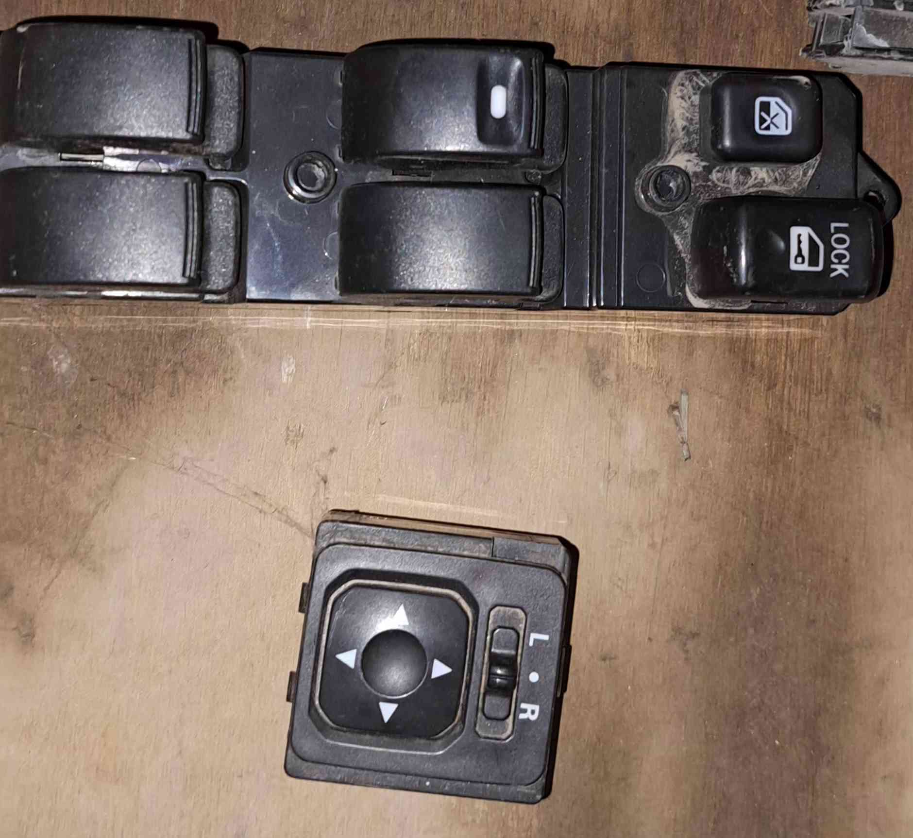 موجودات مال كلانت ٢٠١٠شرط الشغل السعر٨٠  ***********
