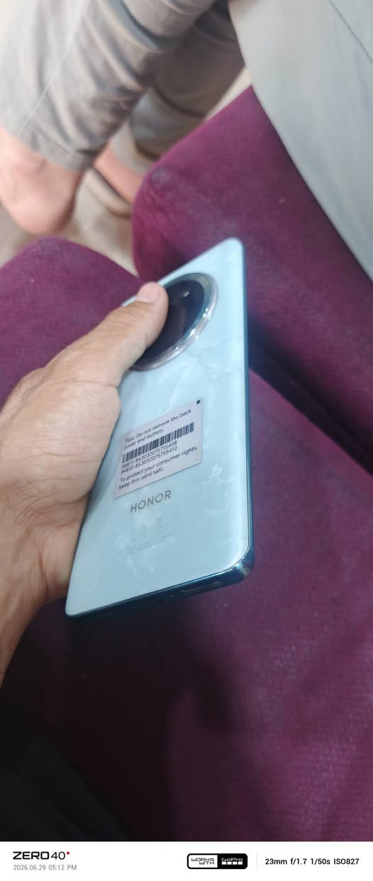 جهاز هنر كس تسعه 9سي لبيع سعره
355بي مجال خراص كامله ماصار تلاثه شهر مستعمل 
رام 12/ذكره 256كيكه ملحقات كامله مكان كركوك رحهن 
لحد يكسر بل سعر اليفده خاص موجود ويجيني ال خاص


**إذا كنت صاحب هذا الإعلان وتريد حذفه لأي سبب، رجاءا أرسل رسالة إلى الدعم الفني**