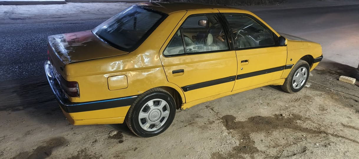 سلام عليكم بيجو 405مديل2013
سياره حلوه كير جديد حداديه جديده مشط أو باور جديد 
باتري جديد تخم تاير جديد مكينته بيه بخار 
سياره رقمه نجف مالكه نجف تحويل إب أي وقت 
مصفره غرامات هيه ما مسجله 
السعر ١٦بيه مجال 
مكاني نجف كوفه 
رقمي التواصل***********
