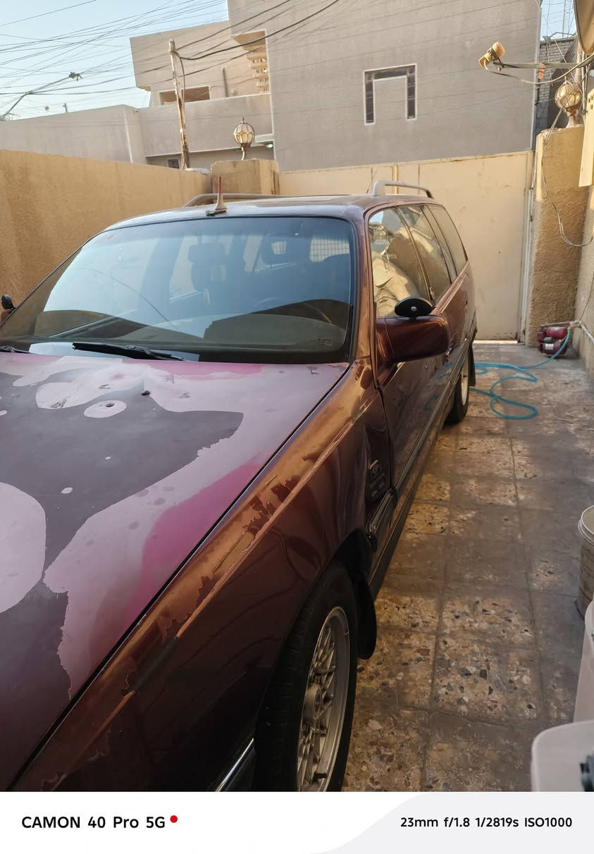 السلام عليكم ورحمه الله وبركاته من رخصه صاحب الكروب المحترم اوبل اوميكا موديل 93 رقم بغداد دولي 
محرك 2000 كير عادي 
صدر جديد امامي والخلفي
تحويل مباشر سنوية الى 2030 
السيارة جاهزه ما بيها اي نقص شغل واطلع وين ما تريد ماتصرف عليه الف
السعر 35
العنوان بغداد البياع الرافدين 
رقم تلفون ***********
