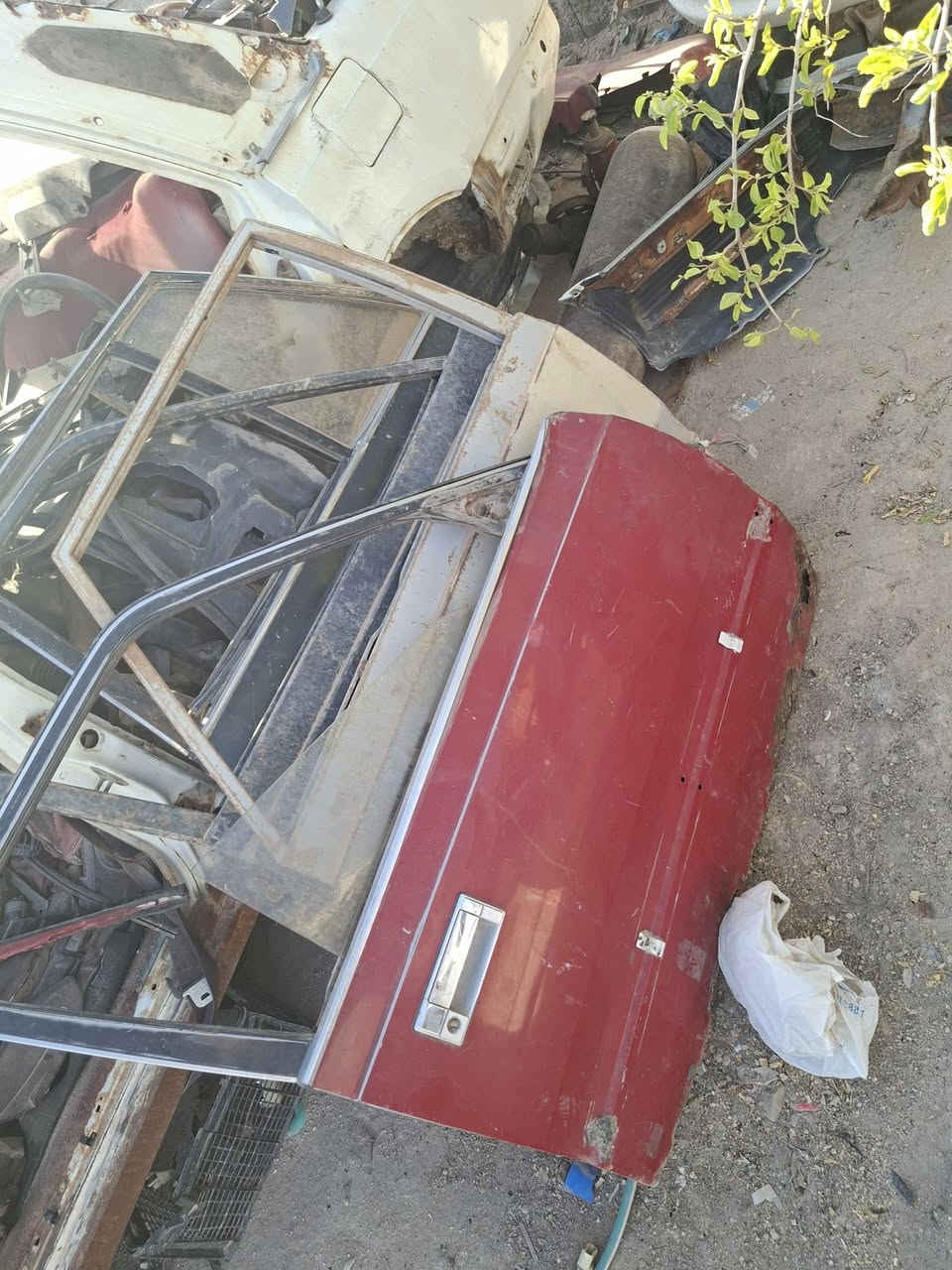 يالله اللهم صل على محمد وآل محمد
بيبان سوبر 85 82 ومارك نفخ وسيدان وهرتوب جديد ومستخدم 
***********
***********
