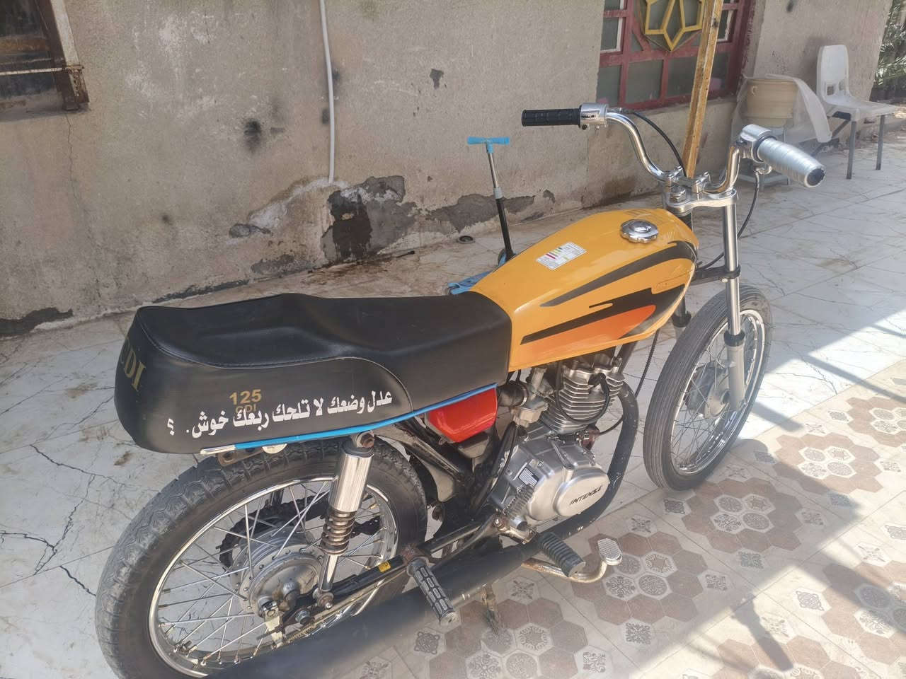 السلام عليكم دراجه تعمير جديد محرك بجيس انتنس فول مشي طيران بستن ناصي مبدل بس ولفات دراجه كلها جديده ما صاير لها هواي من تعمرت مكاني ابو الخصيب لعوجه يم مستشفى الصيني سعرها 550وبيها مجال تواصل واتساب فقط ***********
