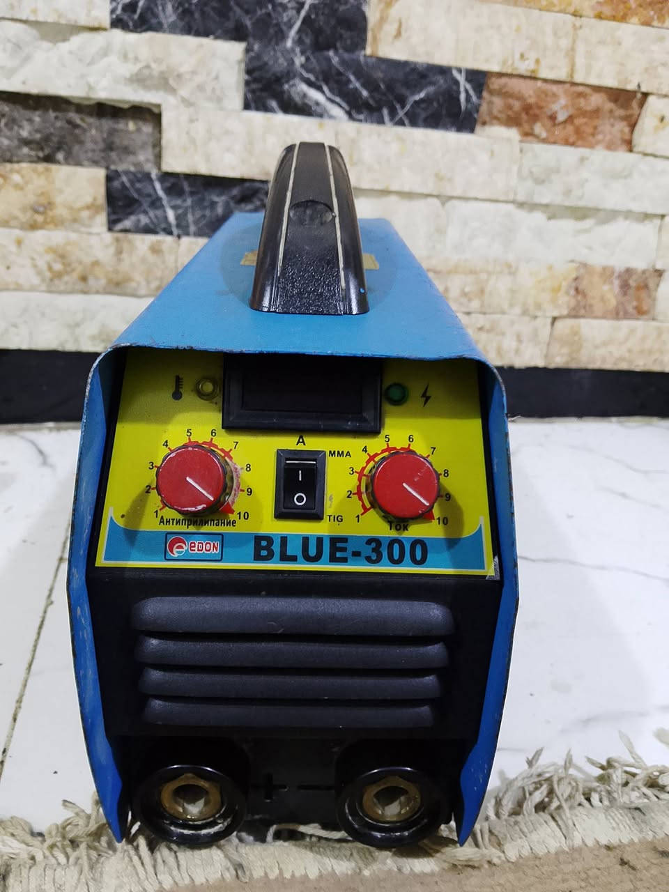 مكينه لحيم شركه ايدون أخو الجديد 
كلش كلش قويه مال اعمال شاقه القدرة 300 
تابع الفيديو وشوف شغله 
السعر 95 ألف وتوصيل 5


**إذا كنت صاحب هذا الإعلان وتريد حذفه لأي سبب، رجاءا أرسل رسالة إلى الدعم الفني**