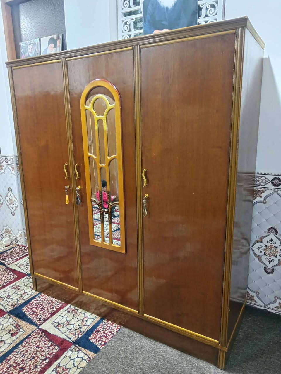 السلام عليكم كناتير ابو4ملحق وابو3 كناتير صاج تزكام نجاره نضيفات الاستفسار اكثر ***********
