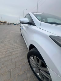 ٢٠١٥ • مكينه ١٨٠٠ • رقم دولي