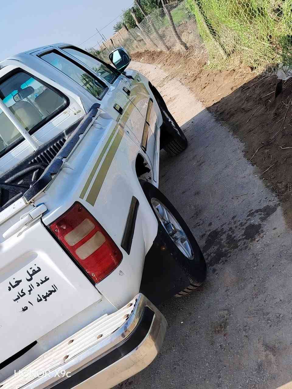 سلام عليكم 
بيكم ادمرال 2006ادوات  بدون رقم 
سياره مشايه130السياره فقط محرك بخاخ كيراكسن السياره على وضع شركه  شرط كهربائيات  تبريد تدفه تخم تاير جديد 
السعر خاص رقم الهاتف ***********
