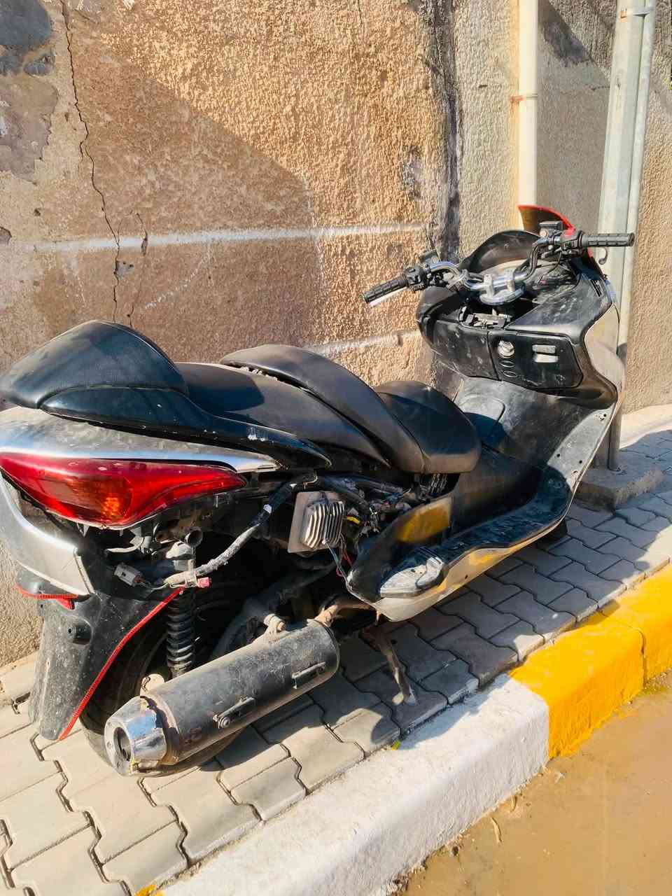 فورزه ٠٨دراجه متروكه و اشغل بيهه متشتغل كفراته موجوده كلهن أبيعه عله وضعه شراي يتصل مكاني بغداد الحسينيه الراشديه ***********
