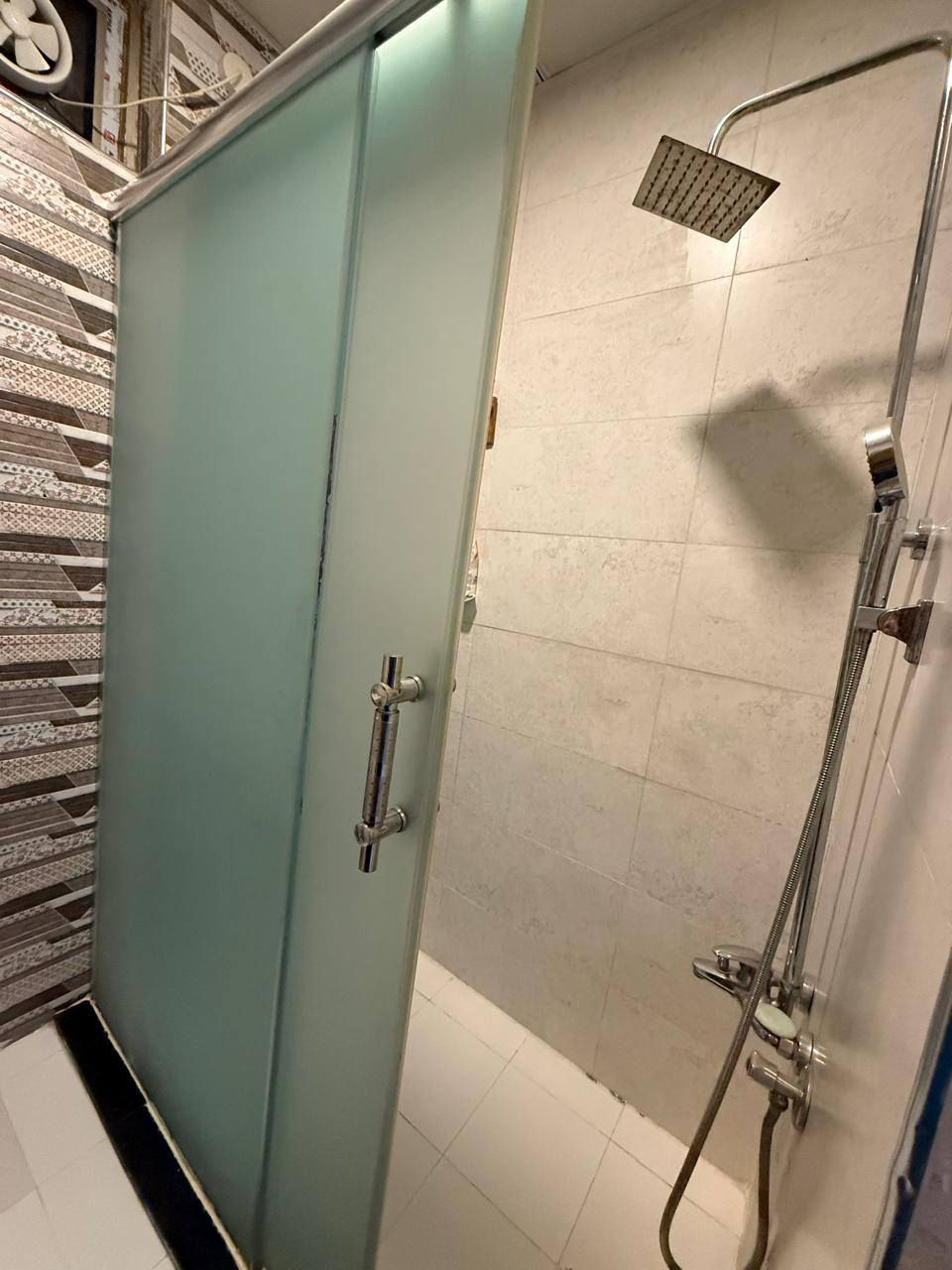 قاطع حمام للبيع  المكان مجمع نجمة بغداد السكني  ب ٢٠٠ الف سعره  مابي اي ضرر


**إذا كنت صاحب هذا الإعلان وتريد حذفه لأي سبب، رجاءا أرسل رسالة إلى الدعم الفني**