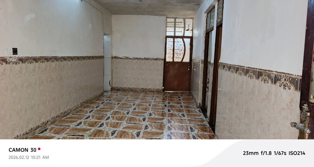 بيت للايجار
منطقة الخنساء غرفتين وصالة ومضيف ومطبخ وكراج وترك وتانكي وسخان قرب بيت الدكتورة ام حيدر    اجارة 200/ ***********
