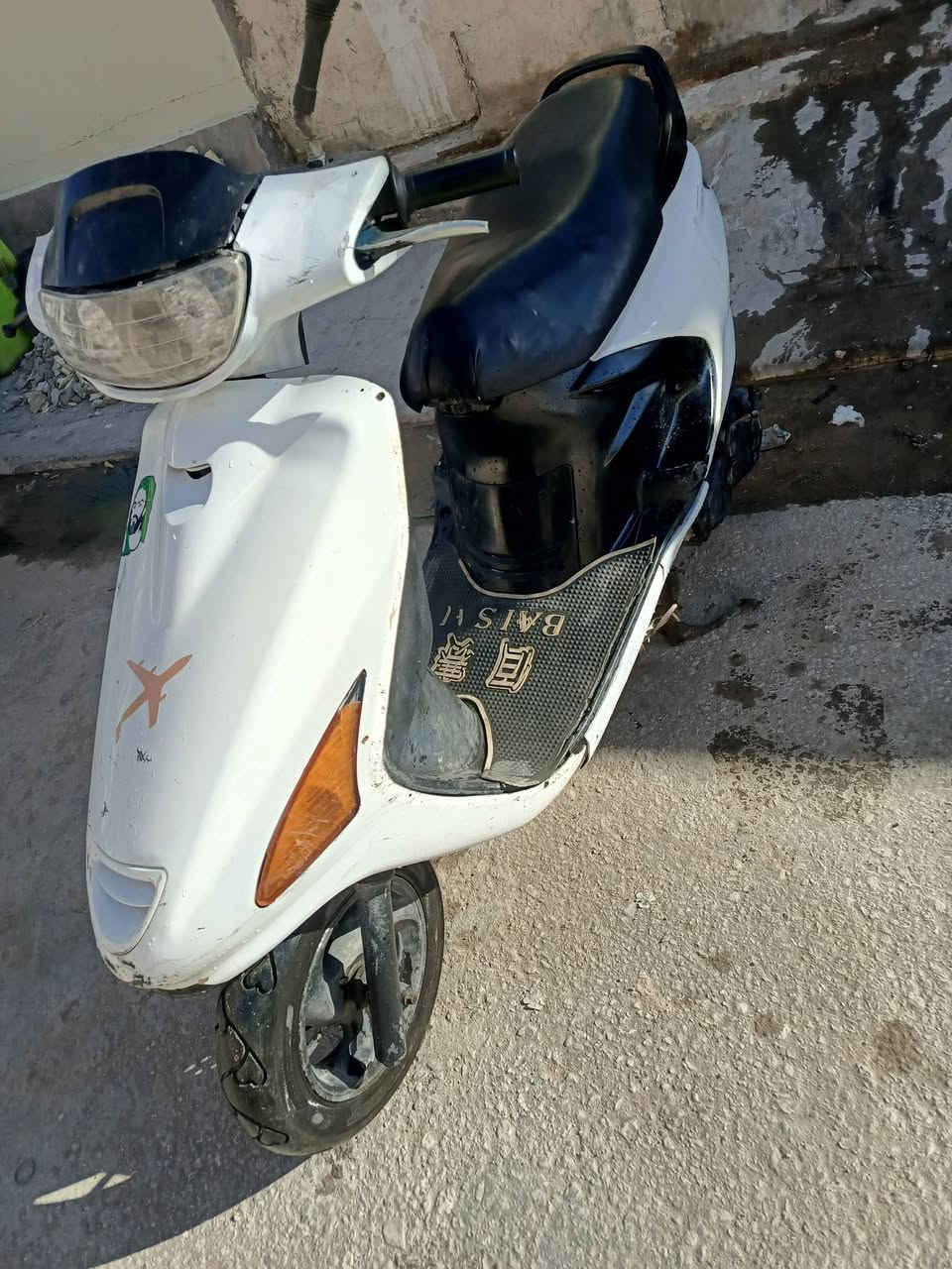 دراجه فراشه للبيع فحل سلف هندر اشاير قفل جنطه قفل استيرن جك نص جك صفح مكينه ناعمه  كهربائيات شغاله السعر 290 نجف حي الغري ***********
