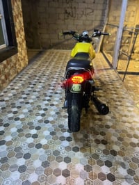 للبيع دايمون لايتي 2022.        07765963069